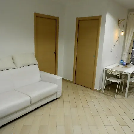 Casa Vacanze Perla Ionica בית נופש מרינה די סקבוניאה